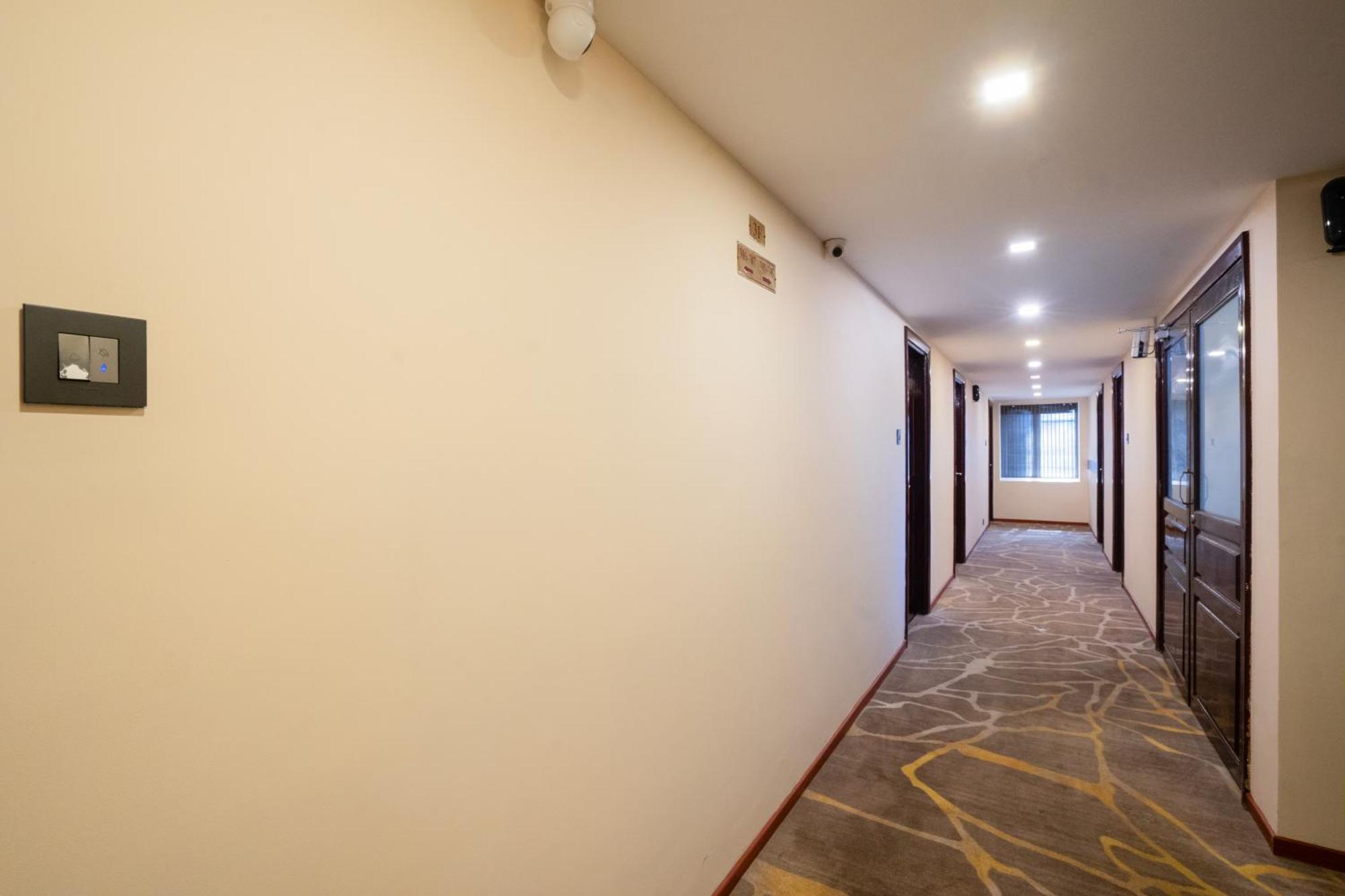 Park Avenue Hotel Nungambakkam Ченнаи Экстерьер фото