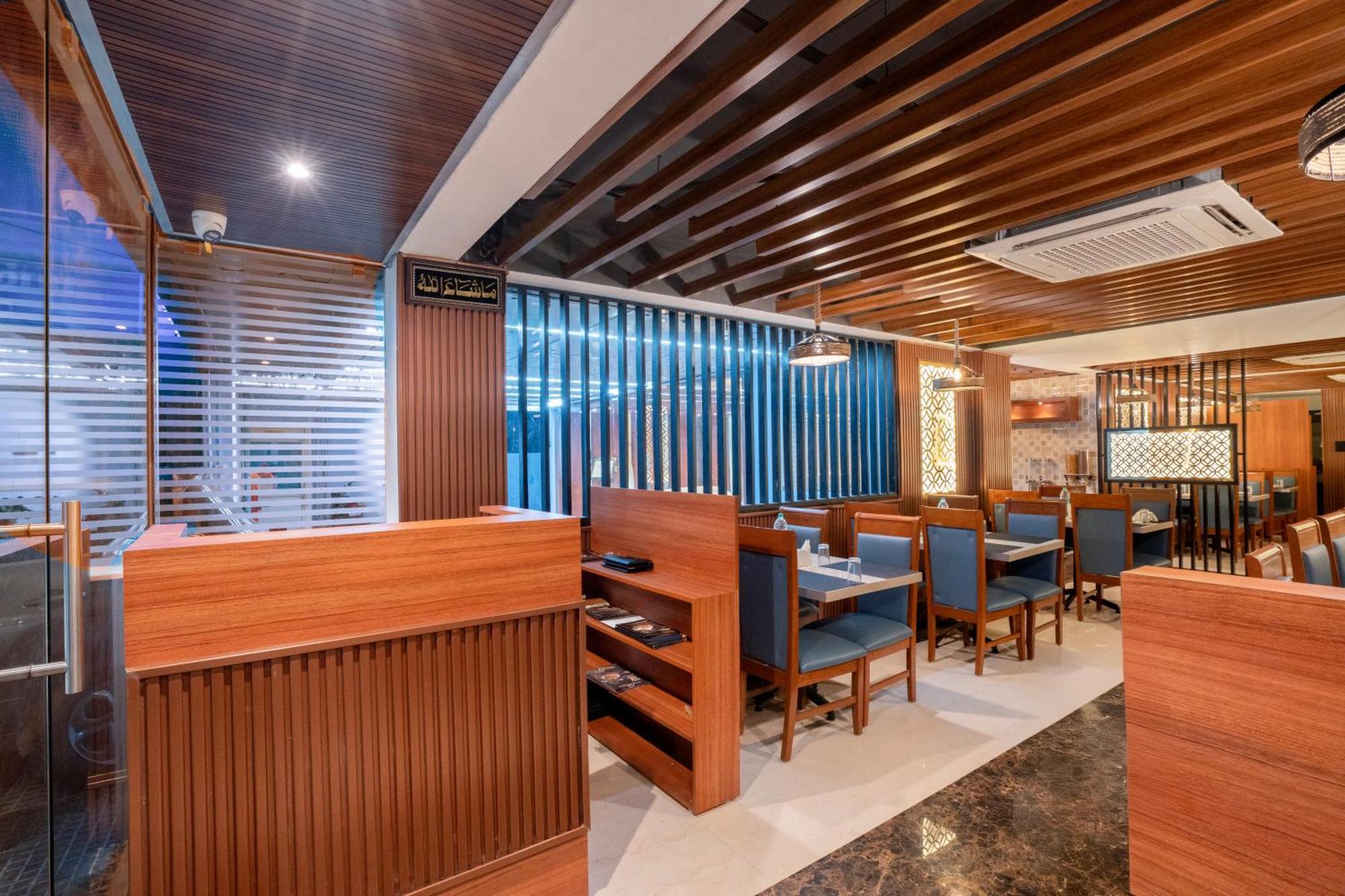 Park Avenue Hotel Nungambakkam Ченнаи Экстерьер фото